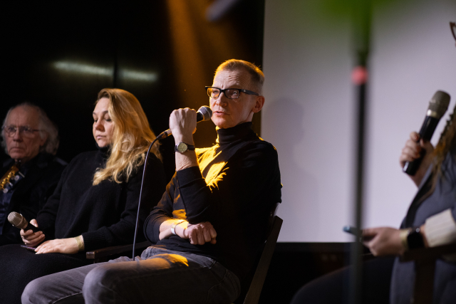 Олег «Джон» Сук час події «Свій серед своїх: публічна розмова про Пако» на фестивалі «Земля поетів»